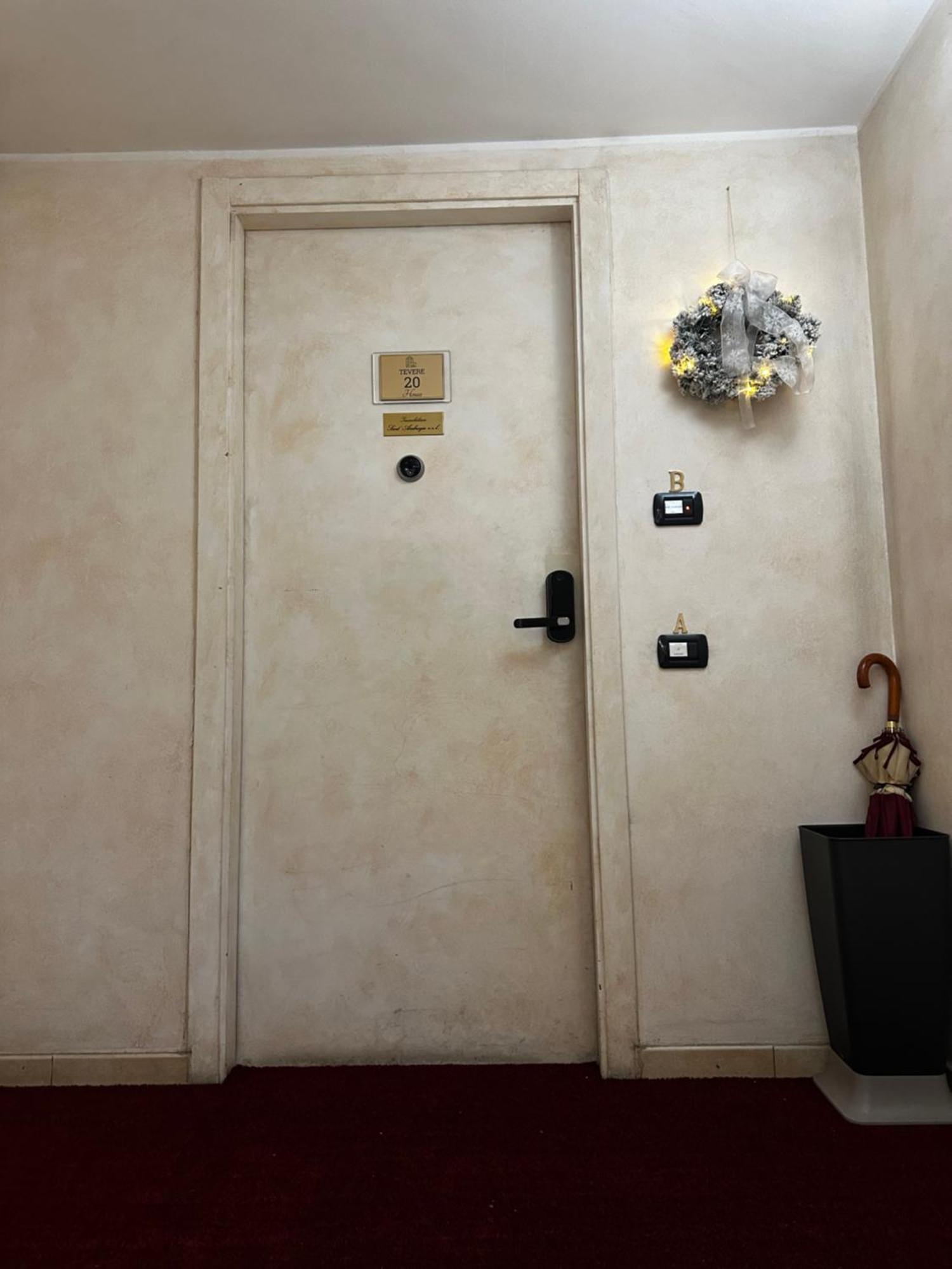 Tevere 20 House 몬차 외부 사진
